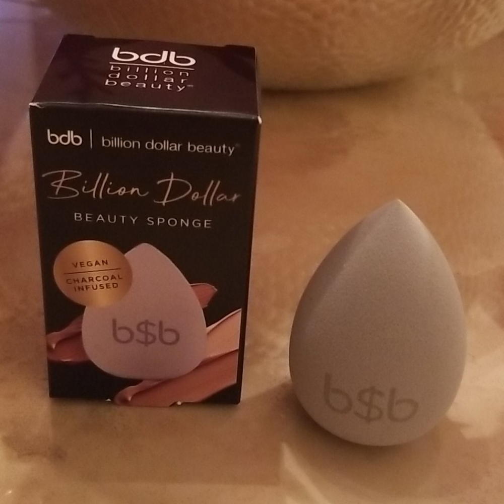 SALE! Billion Dollar Beauty Sponge